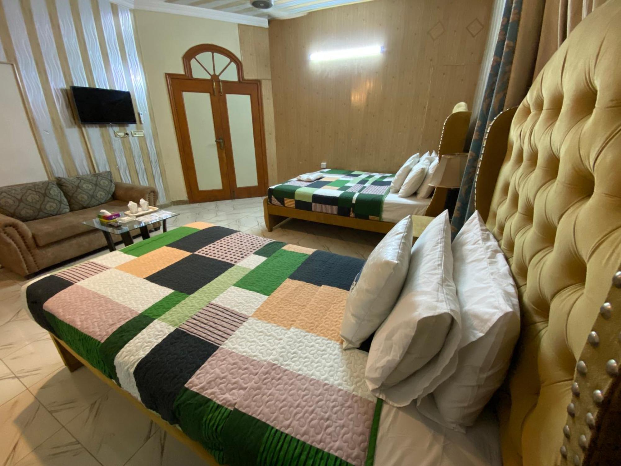 Fusion Lodge イスラマバード エクステリア 写真